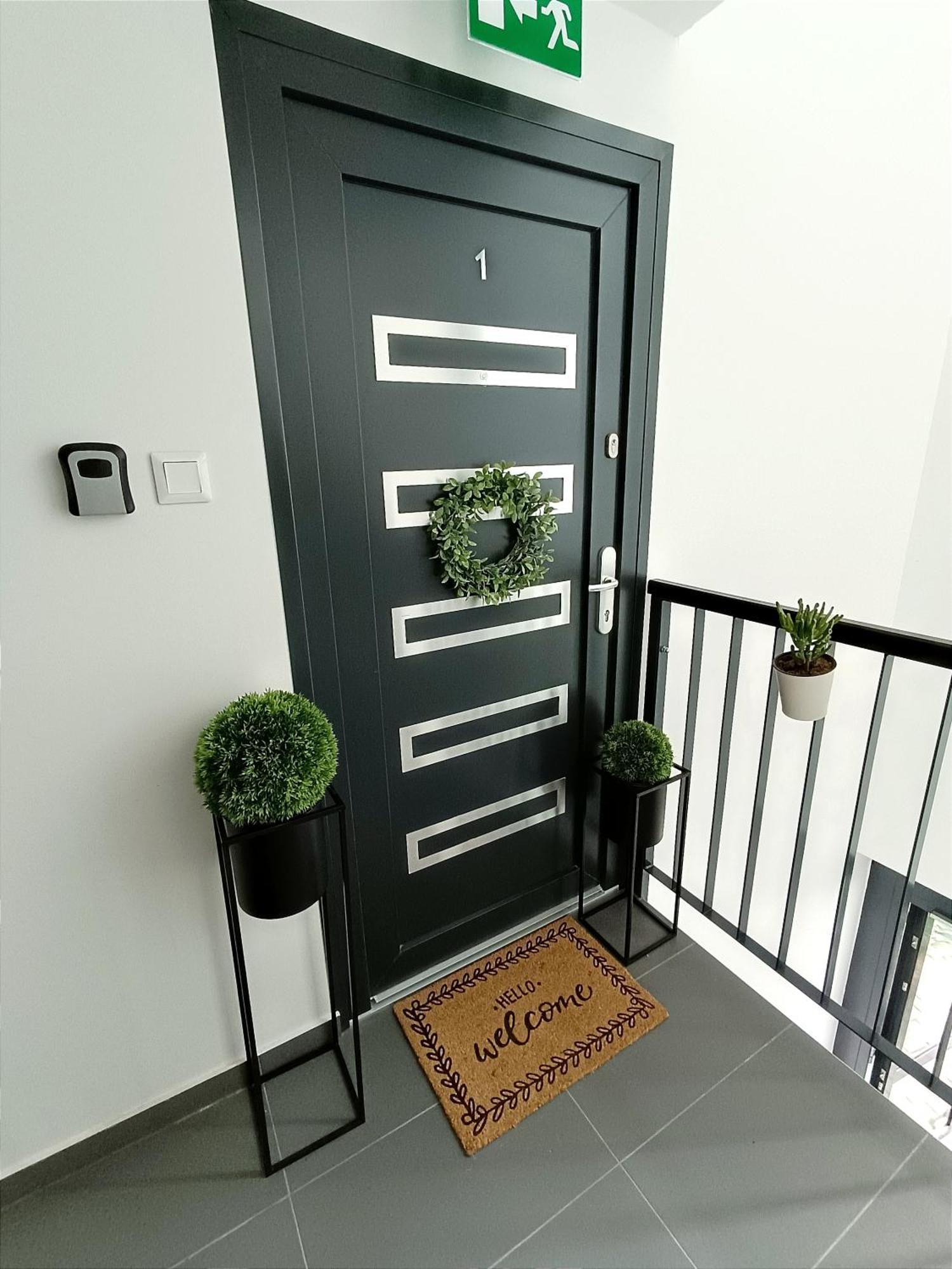 Modern Lux Home Segedín Exteriér fotografie