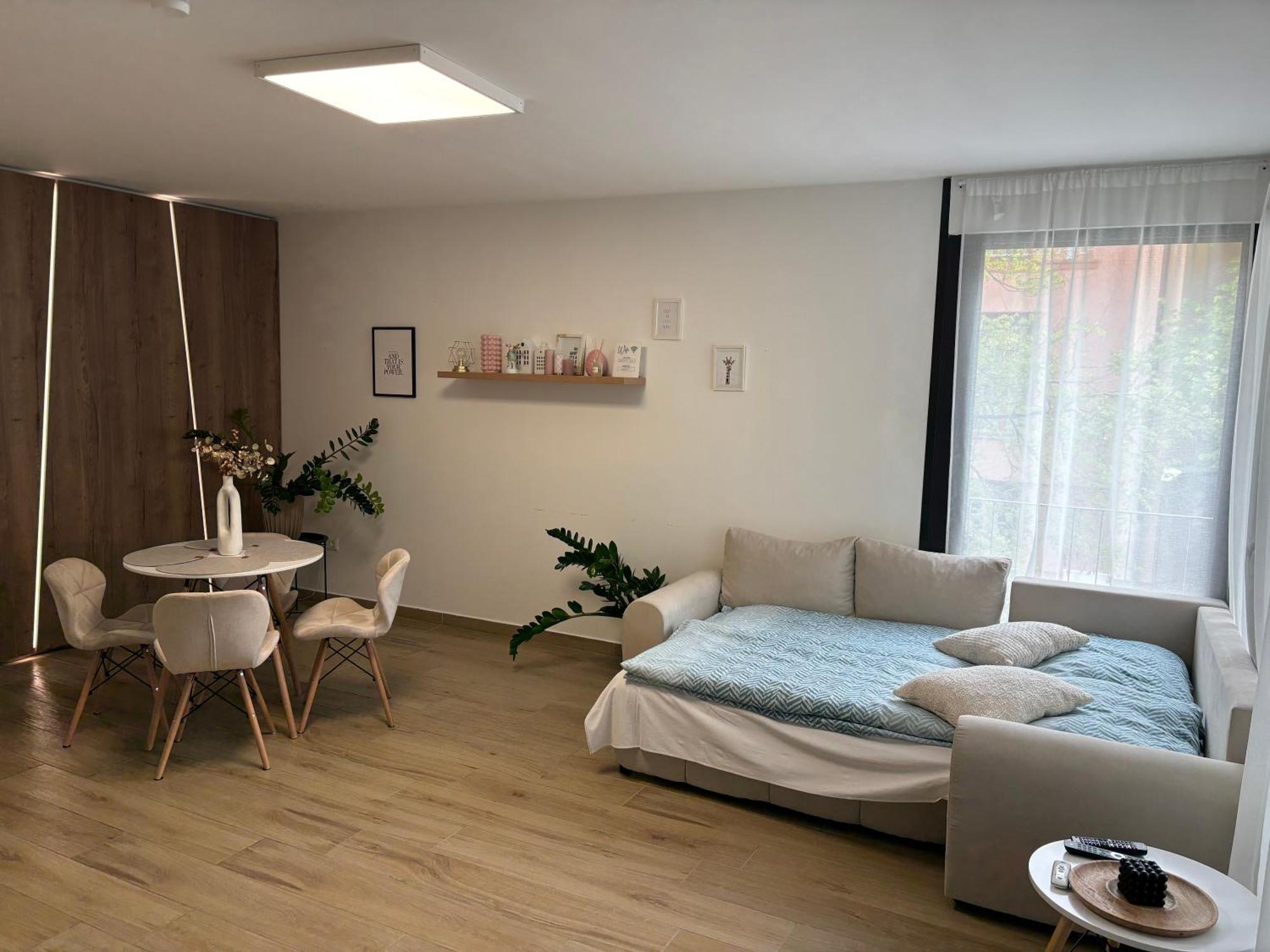 Modern Lux Home Segedín Exteriér fotografie